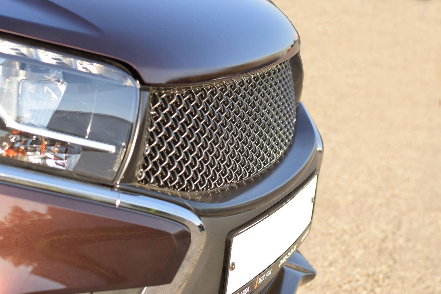 Защитная решетка радиатора PT Group (ABS) для Lada Xray 2015-2026. Артикул 01500505