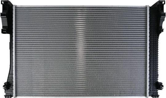 Радиатор охлаждения двигателя Zentparts. Артикул Z20286