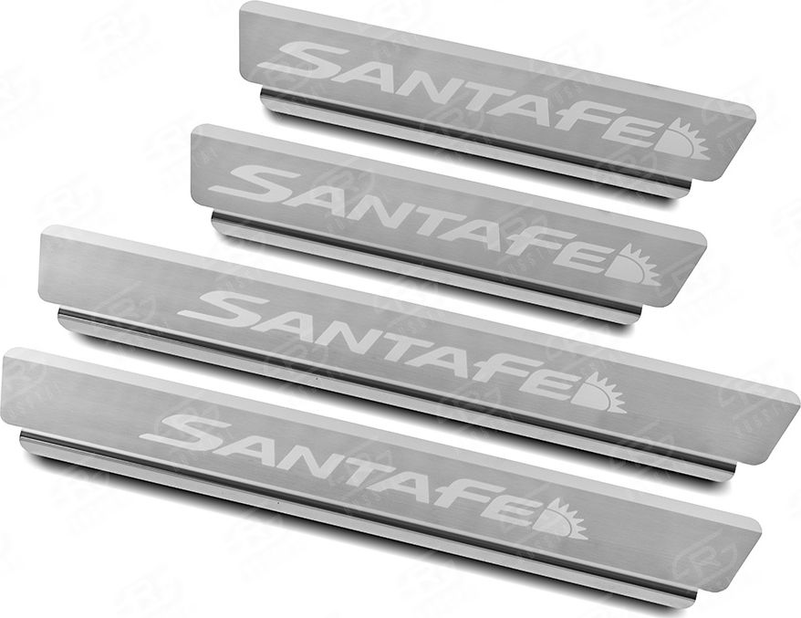 Накладки RusStal на пороги (лист нерж. шлифованный с надписью) для Hyundai Santa Fe IV рестайлинг 2021-2026. Артикул HYSFE21-03