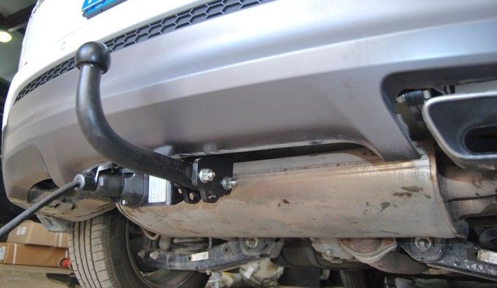 Фаркоп Imiola для Hyundai Tucson III до рестайлинга 2015-2018. Артикул J.053