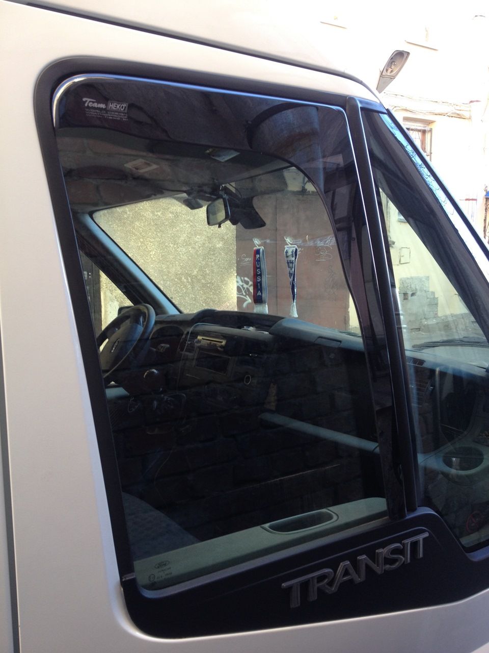 Дефлекторы Heko для окон Ford Transit 2000-2012. Артикул 15259(15246)