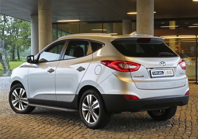 Пороги алюминиевые Rival Premium для Hyundai ix35 2010-2015. Артикул A173ALP.2303.2