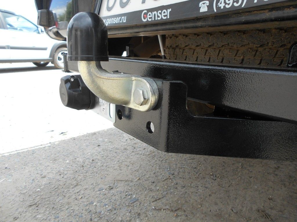 Фаркоп Лидер-Плюс для Ford Ranger III 2006-2011. Фланцевое крепление. Артикул M305-F