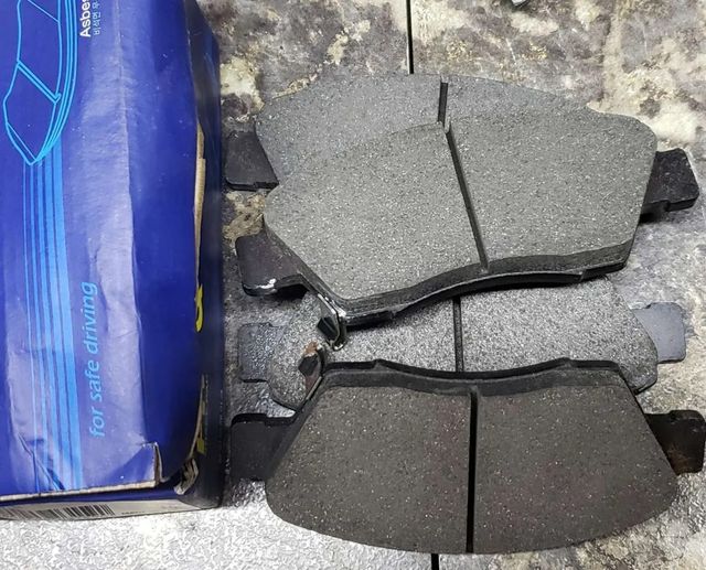 Тормозные колодки Sangsin Hi-Q. Артикул SP1221