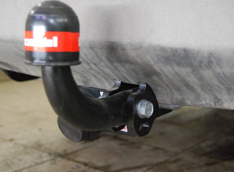 Фаркоп Oris (ранее Bosal) для Toyota RAV4 IV (кроме авто с функцией "свободные руки") 2013-2019. Артикул 3084-A