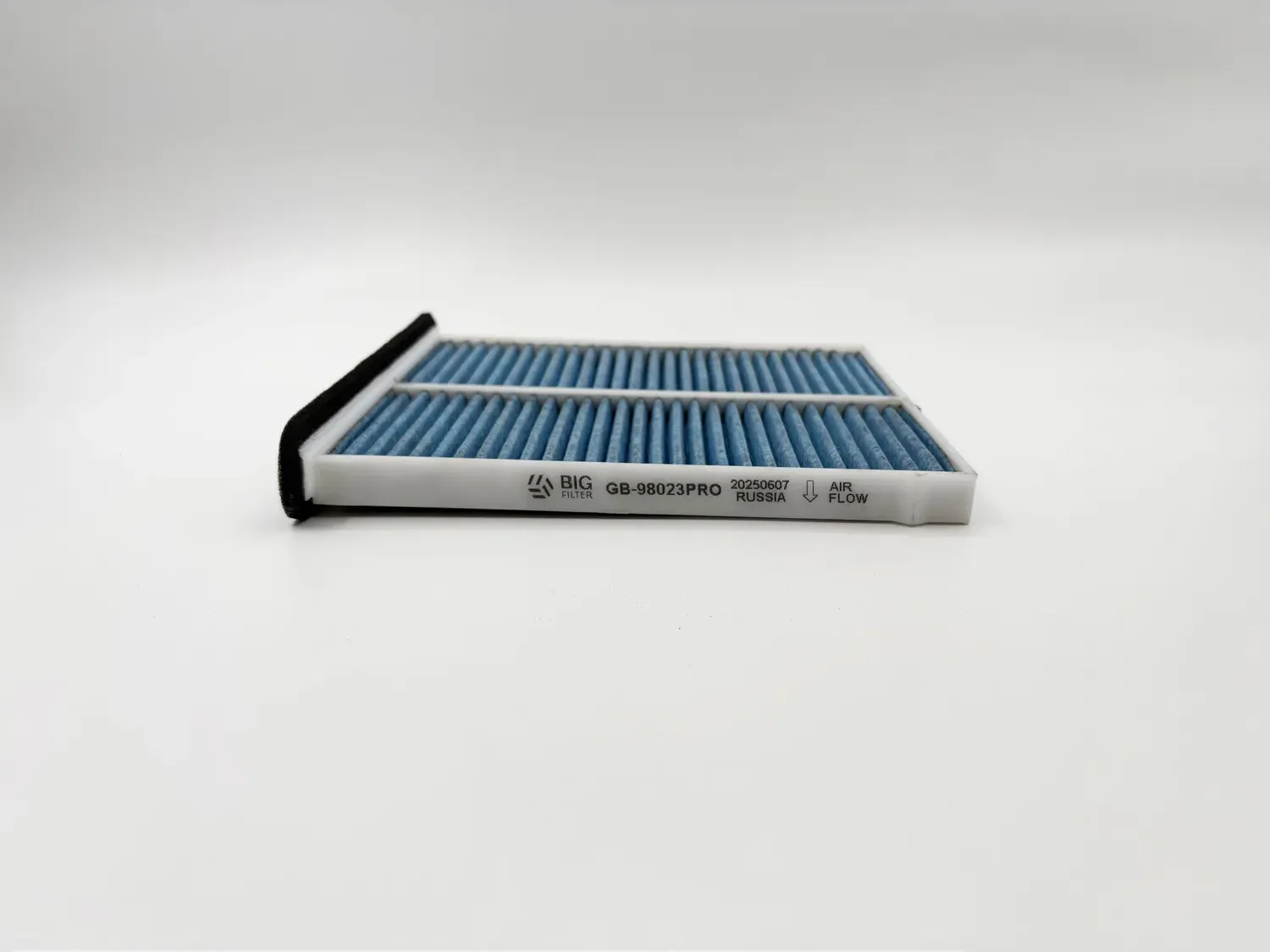Фильтр салона антибактериальный для а/м MAZDA 3 (BM), 6 (GJ), Axela (BM), CX-4, (BIG Filter). Артикул GB98023PRO
