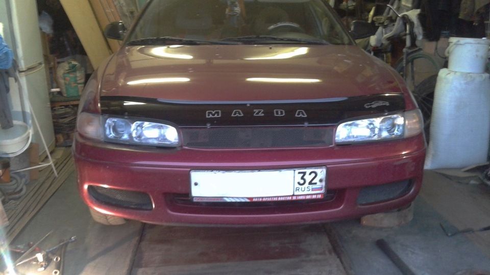 Дефлектор Vip-Tuning для капота Mazda 626 GE 1992-1997. Артикул MZD04