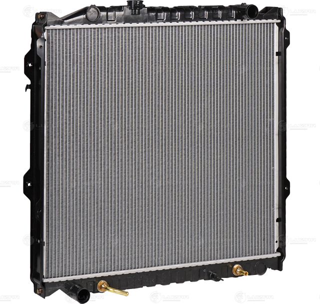 Радиатор охлаждения двигателя Luzar для Toyota 4Runner III 1995-2002. Артикул LRc 1948