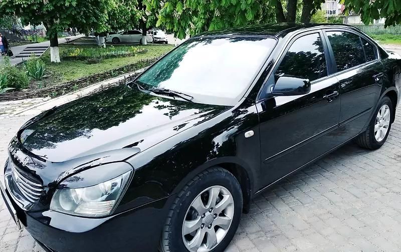 Дефлектор VT52 для капота Kia Magentis II 2005-2008. Артикул KA13VT