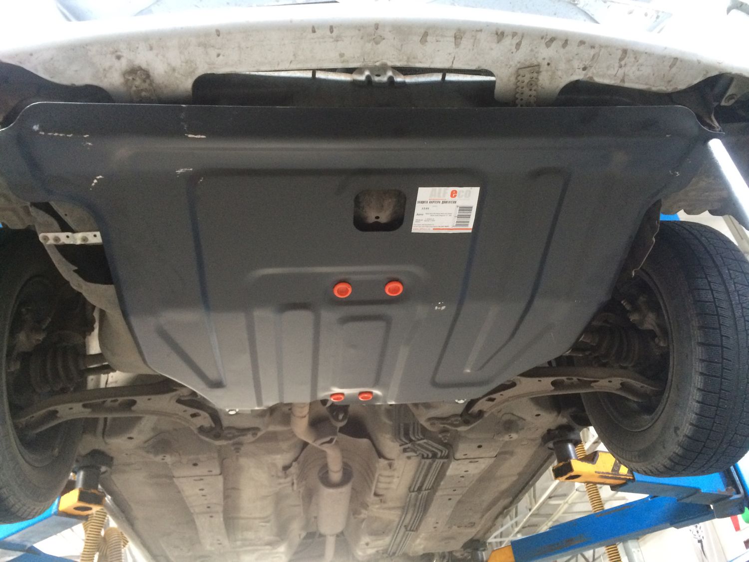Защита Alfeco для картера и КПП Nissan Sunny B15 1998-2004. Артикул ALF.15.01