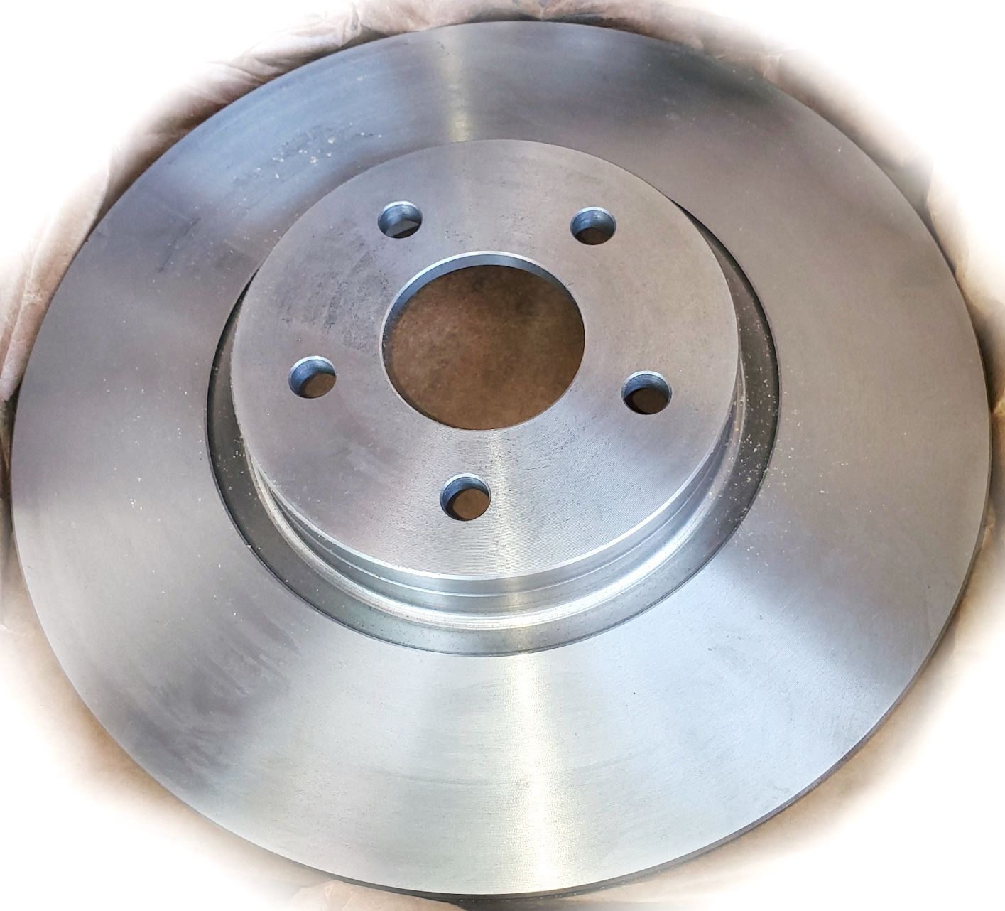 Тормозной диск Mando. Артикул MBC035041