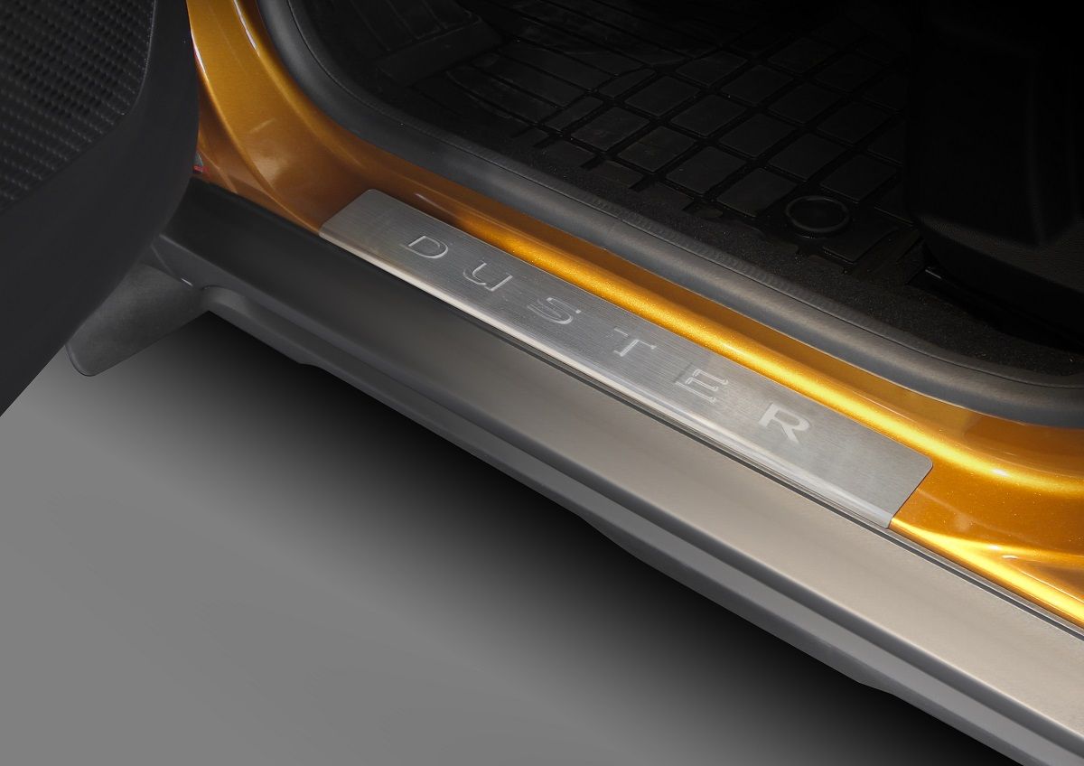 Накладки на пороги для Renault Duster II поколение 2021-2026. Артикул 7711813865