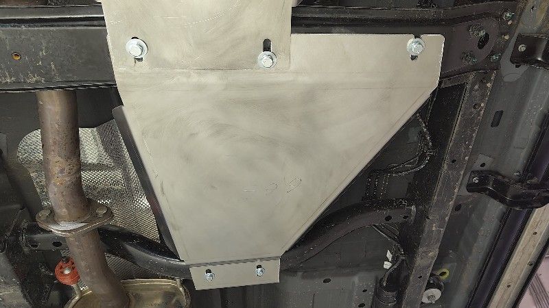 Защита алюминиевая ТСС (4 мм) для РК BAIC Beijing BJ40 2023-2026. Артикул ZKTCC00665