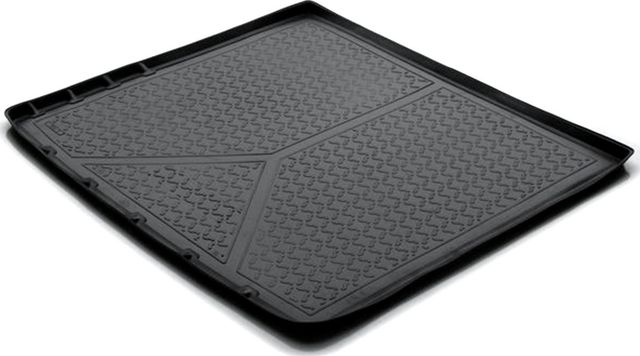 Коврик Rival в багажник для Nissan Terrano III (4WD) 2014-2017 2017-2026. Артикул 14108004