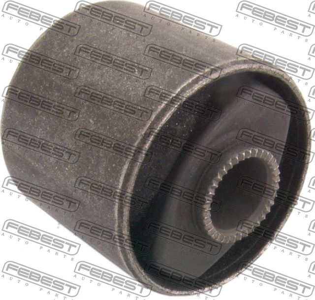 Сайлентблок заднего рычага подвески Febest передний внутренний для Toyota Lite Ace IV 1992-1995. Артикул TAB-133