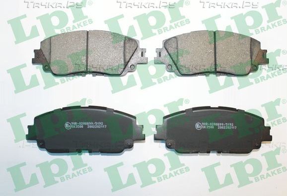 Тормозные колодки LPR передние для Toyota RAV4 V (XA50) 2018-2026. Артикул 05P2117
