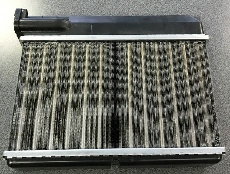 Радиатор отопителя (печки) AVA. Артикул BW6166