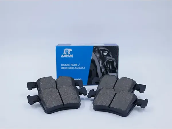 КОЛОДКИ ТОРМОЗНЫЕ ДИСКОВЫЕ ПЕРЕДНИЕ AKNUK BMW 1 (F20), 11/10/ 3 (F30, Aknuk. Артикул BP1034