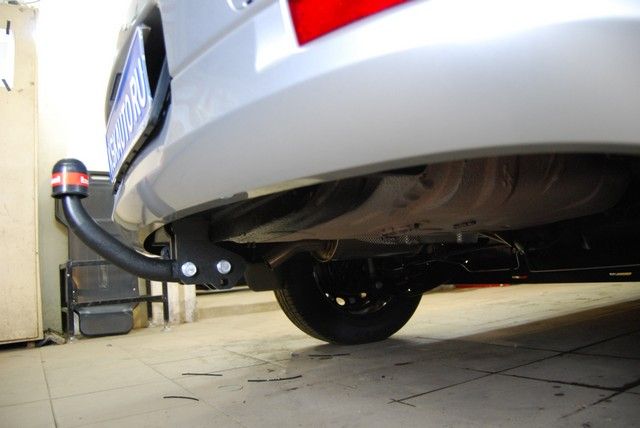 Фаркоп Oris (ранее Bosal) для Renault Sandero II хэтчбек 2014-2026. Артикул 1432-A