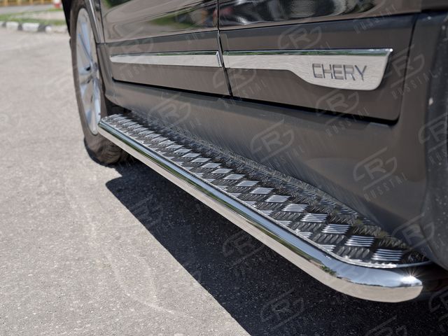 Защита порогов RusStal труба d42 с листом (вариант 1) для Chery Tiggo 5 2014-2016. Артикул CT5L-0022661