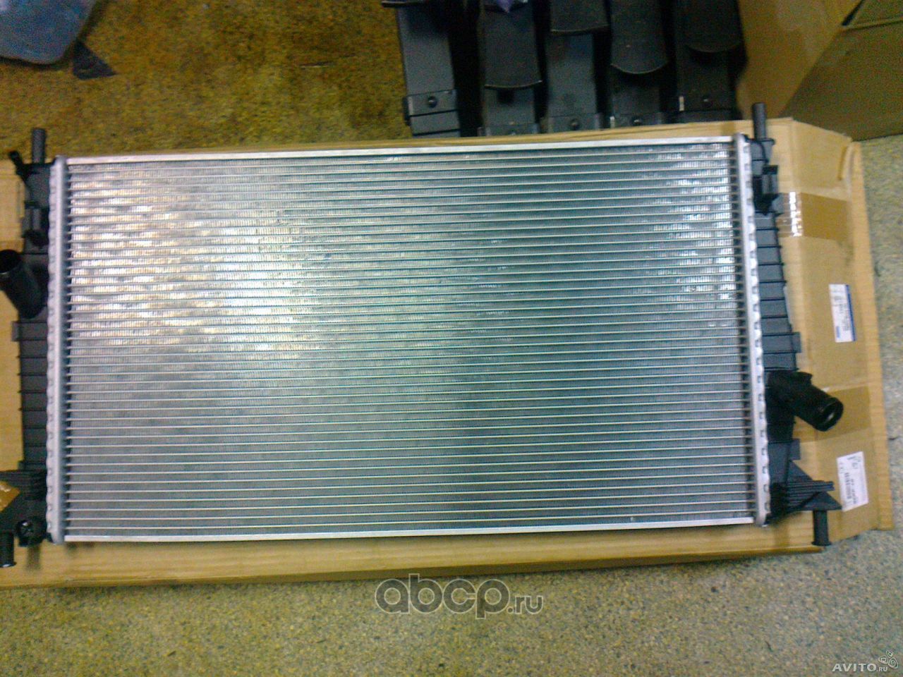 Радиатор охлаждения двигателя Ford. Артикул 1354177