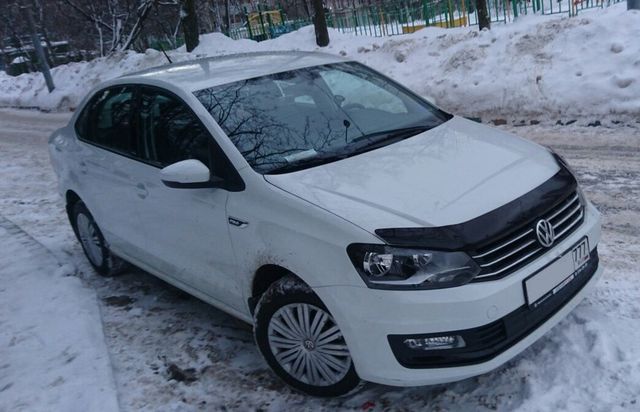 Дефлектор SIM для капота Volkswagen Polo V рестайлинг седан 2015-2020. Артикул SVOPOL1512