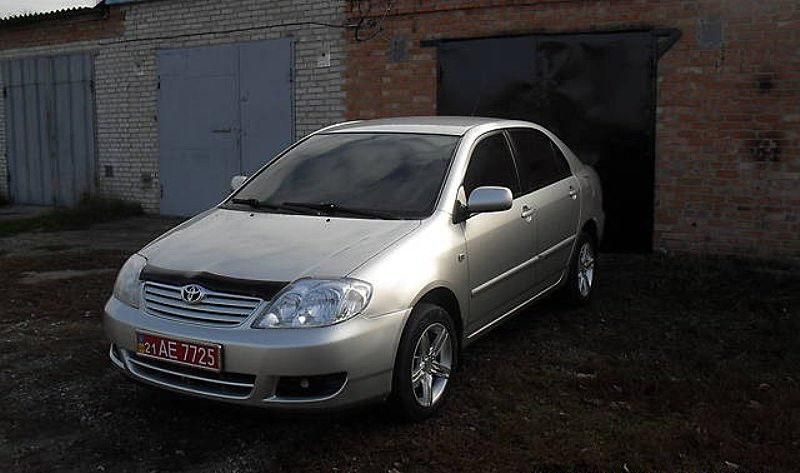 Дефлектор SIM для капота Toyota Corolla E120 2000-2006. Артикул STOCOR0012