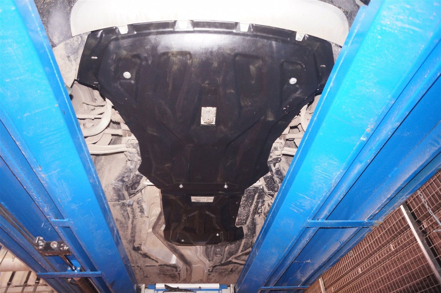 Защита композитная АВС-Дизайн для картера и КПП BMW X5 E70 2011-2013. Артикул 34.07k