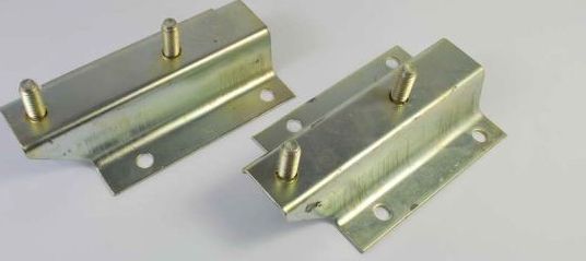 Кронштейн бампера BLIC (сталь). Артикул 5504-00-3545930P