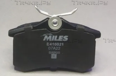 Тормозные колодки Miles (Low-Metallic) задние для Volkswagen Passat B3 1988-1997. Артикул E410021