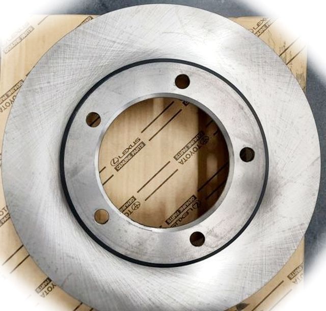 Тормозной диск Toyota. Артикул 4351260171