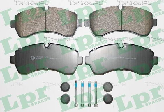 Тормозные колодки LPR. Артикул 05P1295K