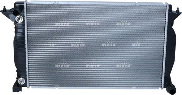 Радиатор охлаждения двигателя NRF для Audi A4 II (B6) 2000-2004. Артикул 50544