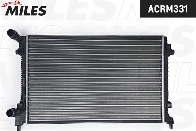 Радиатор охлаждения двигателя Miles. Артикул ACRM331