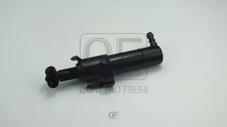 ФОРСУНКА ОМЫВАТЕЛЯ ФАР RH (Quattro Freni). Артикул QF10N00403