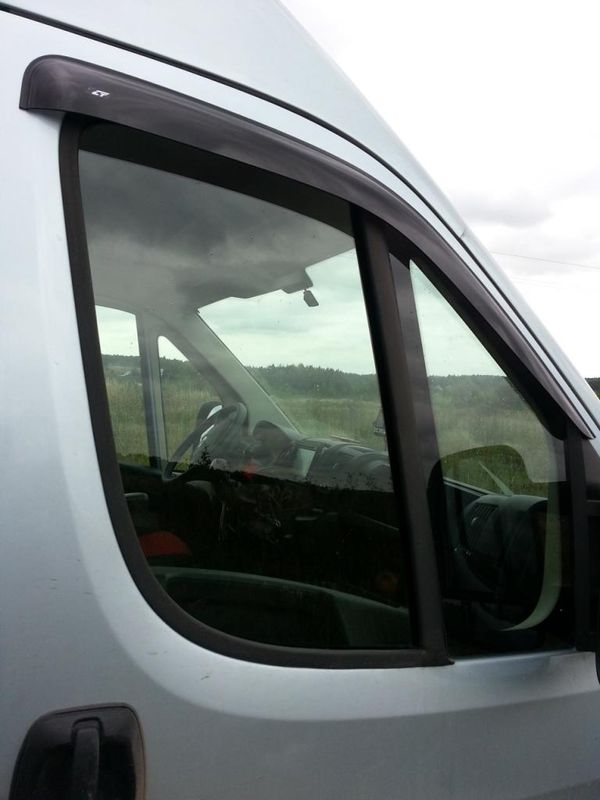 Дефлекторы Cobra Tuning для окон Peugeot Boxer II 2006-2026. Артикул P10707