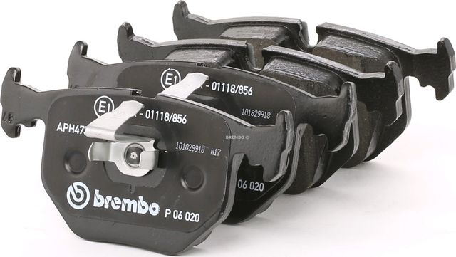 Тормозные колодки Brembo задние для BMW X5 I (E53) 2000-2006. Артикул P 06 020