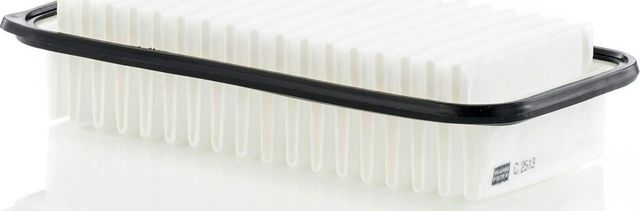 Воздушный фильтр Mann-Filter для Toyota Yaris Verso 1999-2005. Артикул C 2513