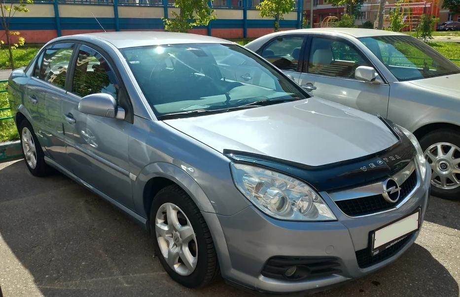 Дефлектор Vip-Tuning для капота (длинный) Opel Vectra C седан 2005-2008. Артикул 89920