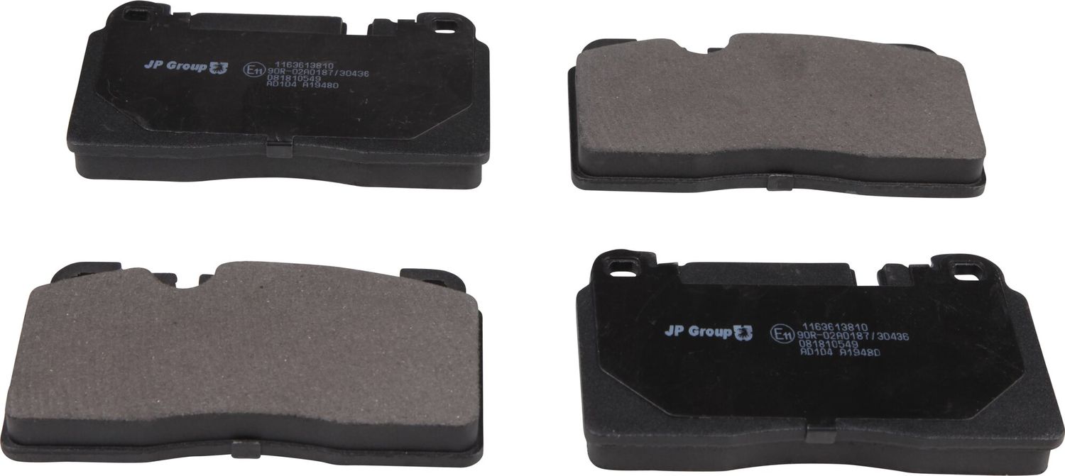 Тормозные колодки JP Group. Артикул 1163613810