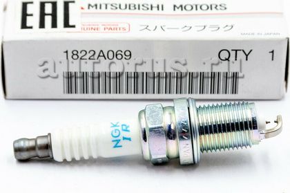 Свеча зажигания Mitsubishi для Mitsubishi Carisma I 1995-2006. Артикул 1822A069