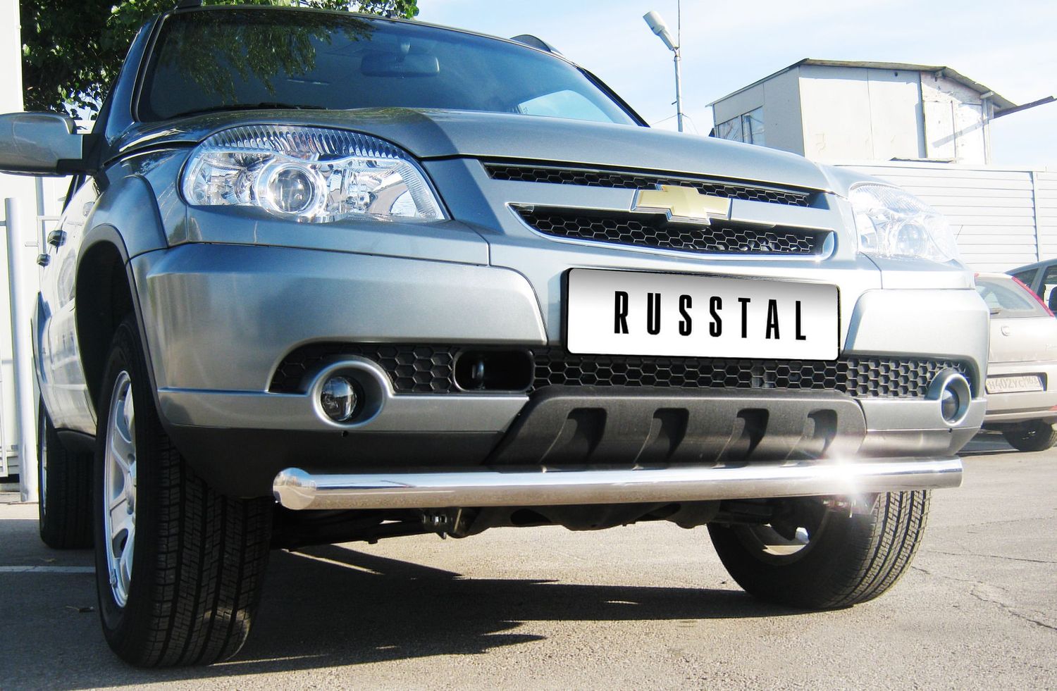 Защита RusStal переднего бампера d76 (дуга) для Chevrolet Niva Bertone 2009-2020. Артикул NBZ-001181