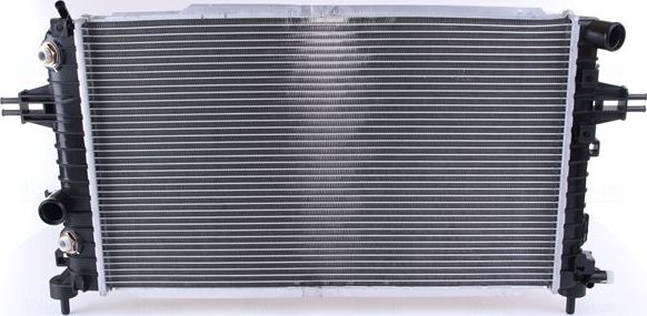 Радиатор охлаждения двигателя Nissens. Артикул 630768