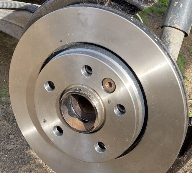 Тормозной диск Miles. Артикул K010433