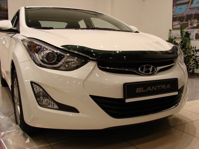 Дефлектор SIM для капота Hyundai Elantra V 2010-2016. Артикул SHYELA1112