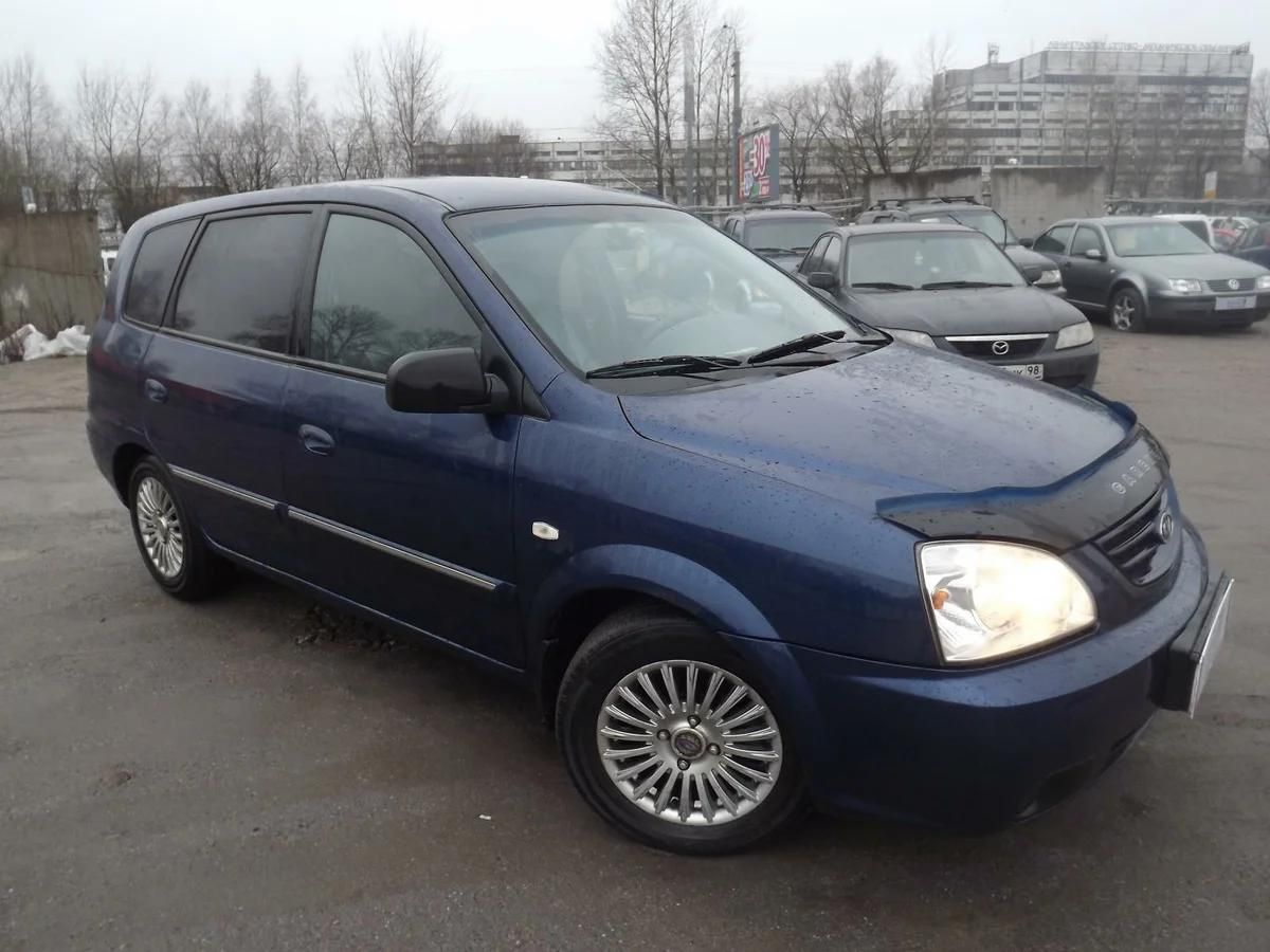 Дефлектор Vip-Tuning для капота Kia Carens II 2002-2006. Артикул KA19