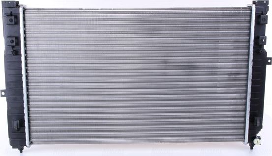 Радиатор охлаждения двигателя Nissens ** FIRST FIT ** для Audi A4 I (B5) 1994-2001. Артикул 60229