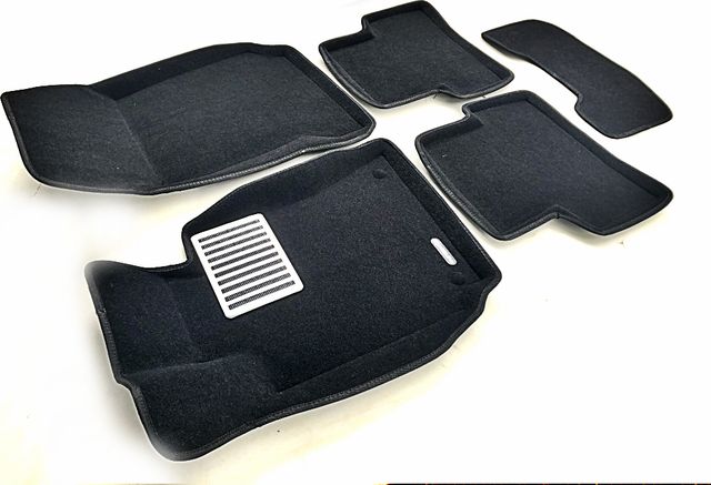 Коврики текстильные Euromat 3D Lux для салона Mercedes-Benz C-Класс W204 2008-2013. Артикул EM3D-003503