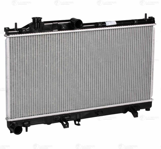 Радиатор охлаждения двигателя Luzar для Subaru Forester IV 2012-2018. Артикул LRc 2214