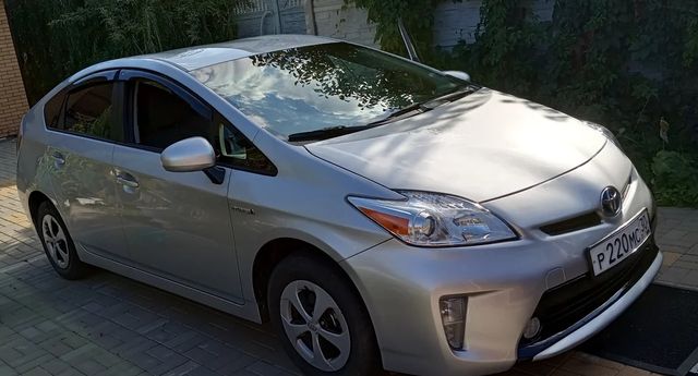 Дефлекторы Cobra Tuning для окон Toyota Prius III рестайлинг 2011-2015. Артикул T213912